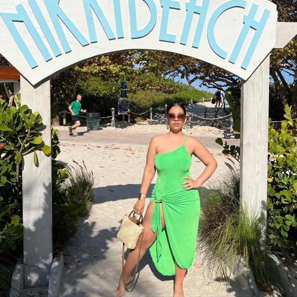 Midi dress - Picture 2 of 5